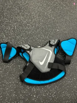 Used Nike VAPOR LT Lacrosse Shoulder Pads Grey MD