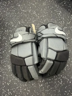 Used Nike VAPOR LT YOUTH Lacrosse Gloves Junior Grey MD