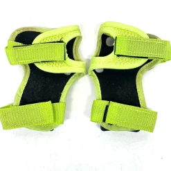 Used 6pc Protective Set Black/Green Youth