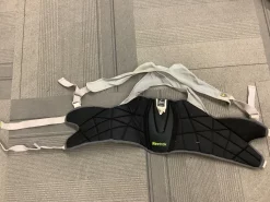 Used Reebok 3K Lacrosse Rib Pads Black SM