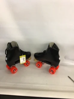 Used Riedell 120 BLK Senior Roller Quad Skates Black Senior 6.5