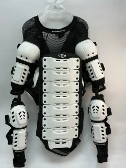 Used ROCK GARDN Mens Roost Protector Black