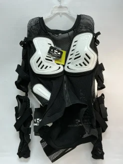 Used ROCK GARDN Mens Roost Protector Black