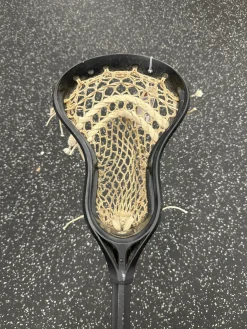 Used String King LEGEND INT Men Def/LSM Complete Stick Black