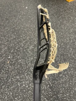 Used String King LEGEND INT Men Def/LSM Complete Stick Black
