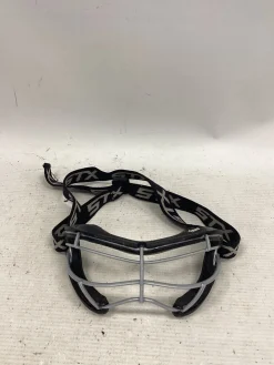 Used STX 4 SIGHT + Lacrosse Facial Protect Black SM