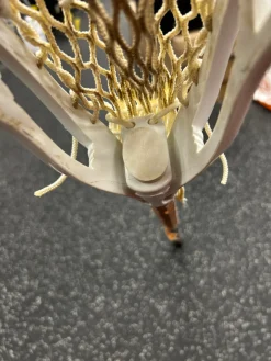 Used STX AV8 BACKYARD Men Atk/Mid Complete Stick White