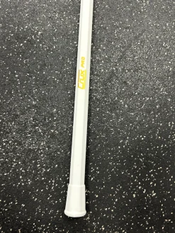 Used STX CRUX PRO Womens Atk/Mid LAX Shaft White