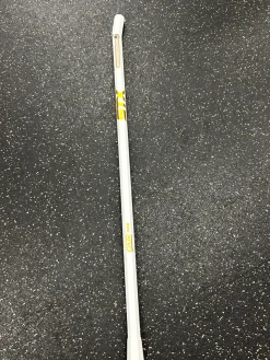 Used STX CRUX PRO Womens Atk/Mid LAX Shaft White