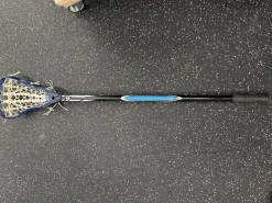 Used STX FORTRESS W/DEBEER 325 Wmn Atk/Mid Complete Stick Navy Blue