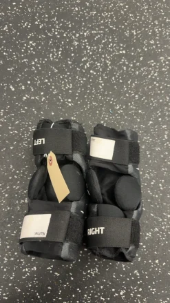 Used STX STALLION 50 Lacrosse Arm Pads/Guards Black XS
