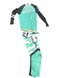 Used SVN Adult Bottom Green LG
