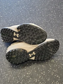 Used Under Armour GLORY LAX Cleats Womens White Senior 8.5
