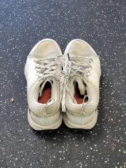 Used Under Armour GLORY LAX Cleats Womens White Senior 8.5