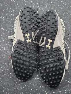 Used Under Armour LAX Cleats Womens White Senior 9.5