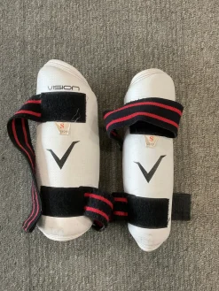 Used Vision Martial Arts Shin Pads White S/M