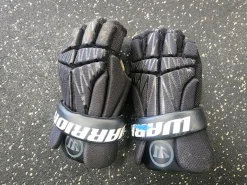 Used Warrior BURN Lacrosse Gloves Junior Black XS