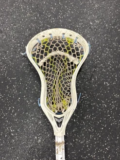 Used Warrior EVO 5 W/ ECD CARBON 2.0 JR STICK Jr Atk/Mid Complete Stick White 37