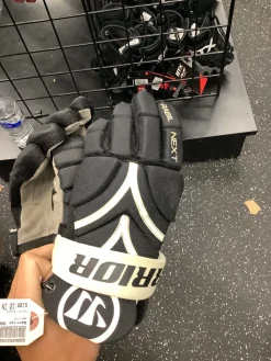 Used Warrior RABIL Lacrosse Gloves Junior Black 10