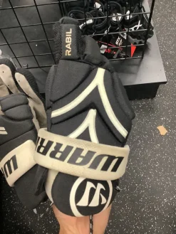 Used Warrior RABIL Lacrosse Gloves Junior Black 10