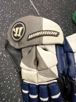 Used Warrior RPM LAX Goalie Gloves M Navy Blue MD