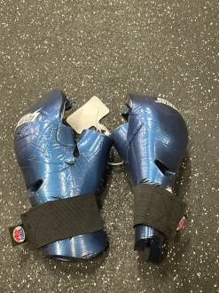 Used Youth Martial Arts Hand Pads