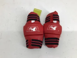 Used YOUTH SM SHIN GUARDS Martial Arts Shin Pads Red SM