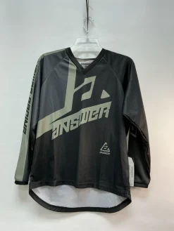 Used Youth Top Black XL
