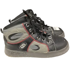 Used Acacia Broomball/Curling Shoes Senior 10