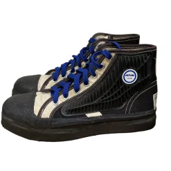 Used Acacia Broomball/Curling Shoes Senior 10