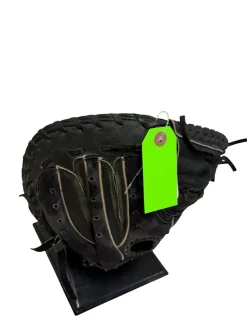 Used Adidas TS CATCH 3150 Junior Baseball Catchers Mitt RH Throw Black 31 1/2"