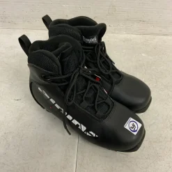 Used Alpina Boys NNN XC Ski Boots Black JR-02