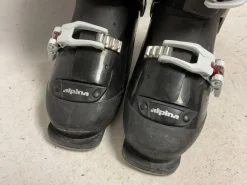 Used Alpina J2 SPORT FIT Boys DH Ski Boot Black 215 MP - J03