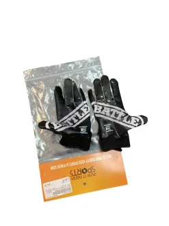 Used Battle Sports BLACK RECEIVER FB Gloves Black SM