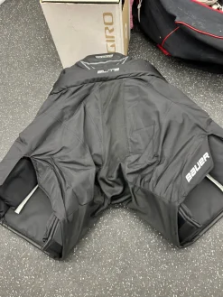 Used Bauer ELITE GOAL PANT Senior Goalie Pant Black SM