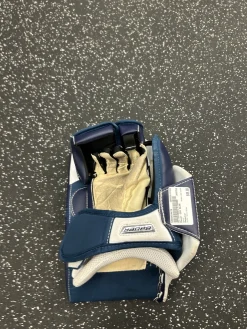 Used Bauer GSX BLKR Junior Goalie Blocker Navy Blue