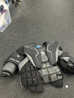 Used Bauer GSX Senior Body Armor MD