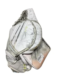 Used Bauer HYPERLITE Senior Goalie Catcher White