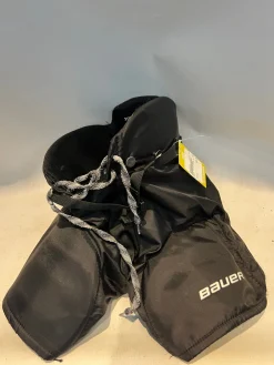 Used Bauer Junior Hockey Bottom LG