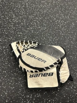 Used Bauer PRODIGY 2.0 Youth Goalie Catcher White