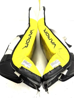 Used Bauer PRO HYPERLITE FULL SET Goalie Leg Pads Senior 35