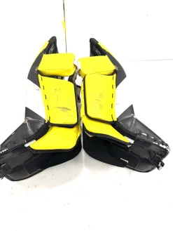 Used Bauer PRO HYPERLITE FULL SET Goalie Leg Pads Senior 35