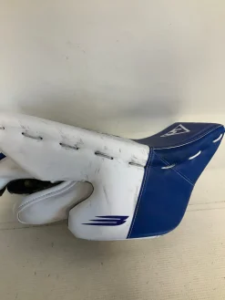 Used Bauer REACTOR R5 PRO 32+1 Goalie Leg Pads Senior White And Royal Blue 32