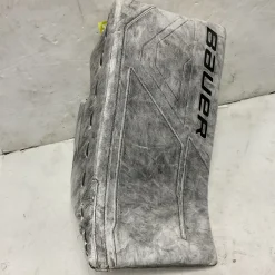 Used Bauer SUPREME M5 PRO Senior Goalie Blocker White