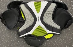 Used Bauer SUPREME Senior Shoulder Pads MD