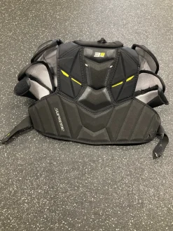 Used Bauer SUPREME 3S Intermediate Shoulder Pads MD