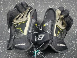 Used Bauer SUPREME 3S PRO Junior Gloves Black 11"