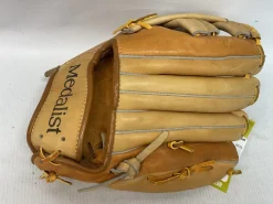 Used BB/SB Glove LH Throw Brown 11"