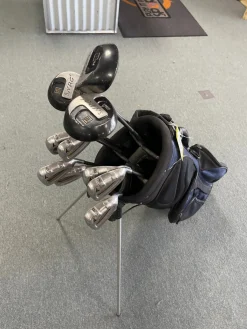 Used BEGINNER SET Mens Package Set RH None 11 Piece