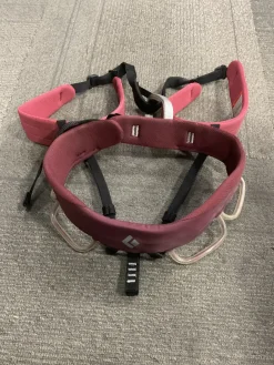 Used Black Diamond HARNESS Climbing Harness